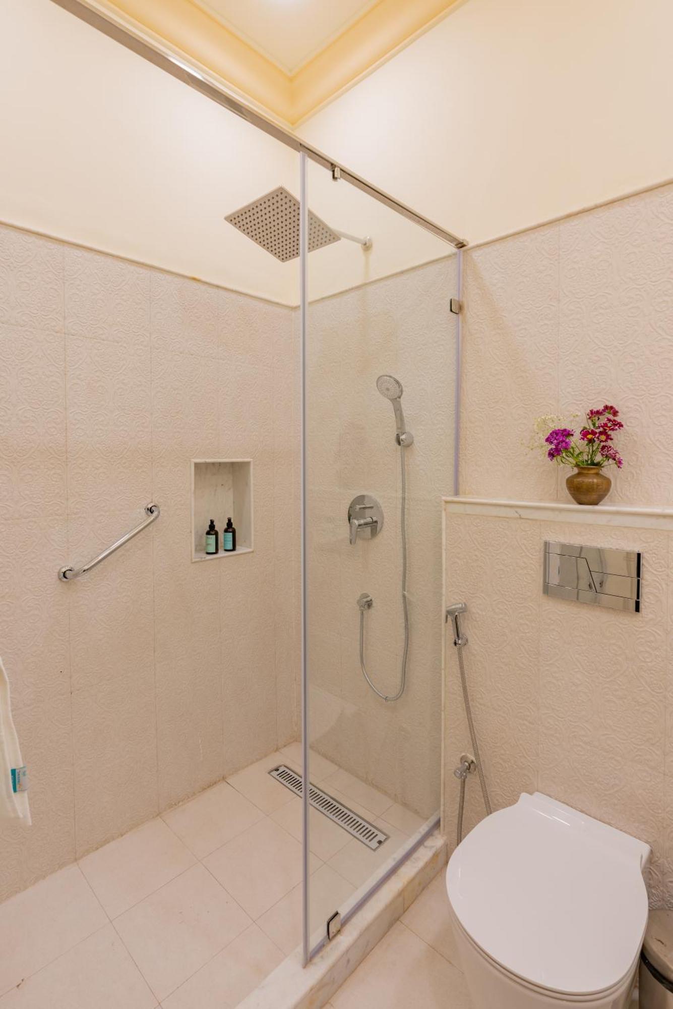 Laalee Hotel Jaipur Bilik gambar