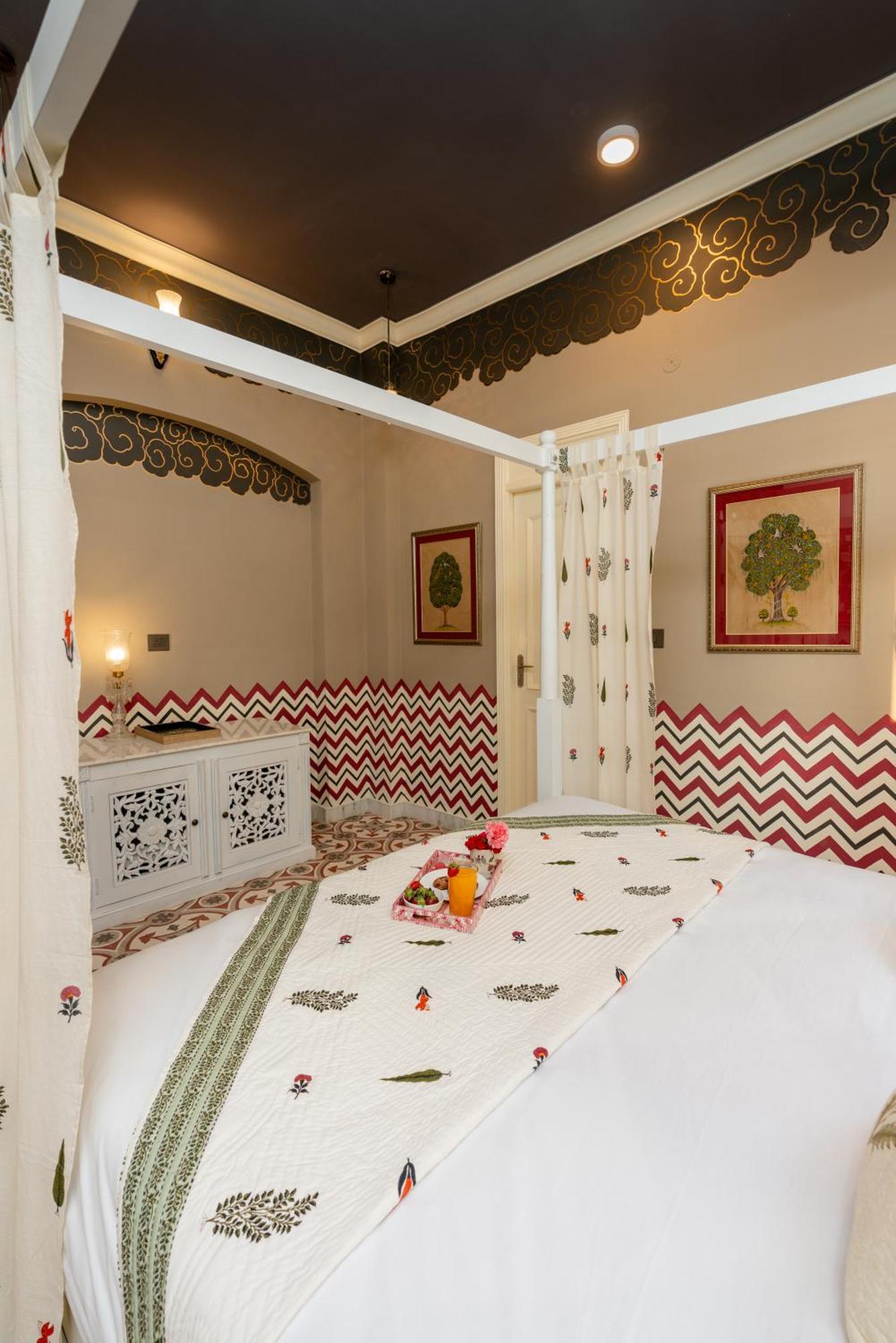 Laalee Hotel Jaipur Bilik gambar
